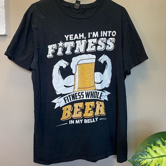 Mens Large ‘Fitness Beer’ Shirt - Picture 1 of 2